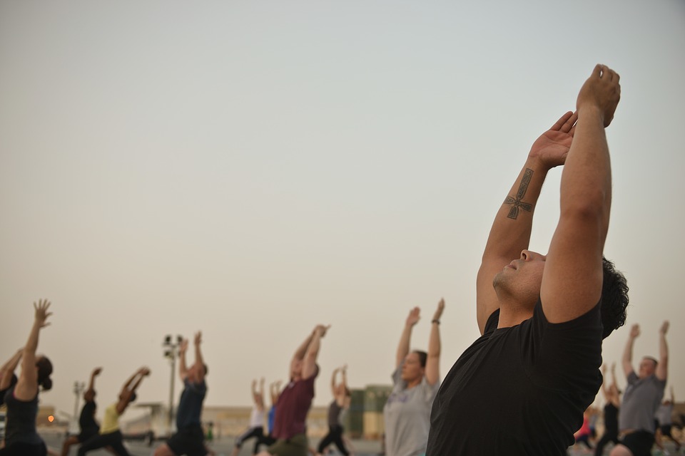 Avez-vous essayé le yoga ?