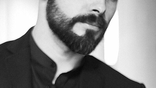 Les secrets d&rsquo;un grooming impeccable : peau, coiffure et barbe