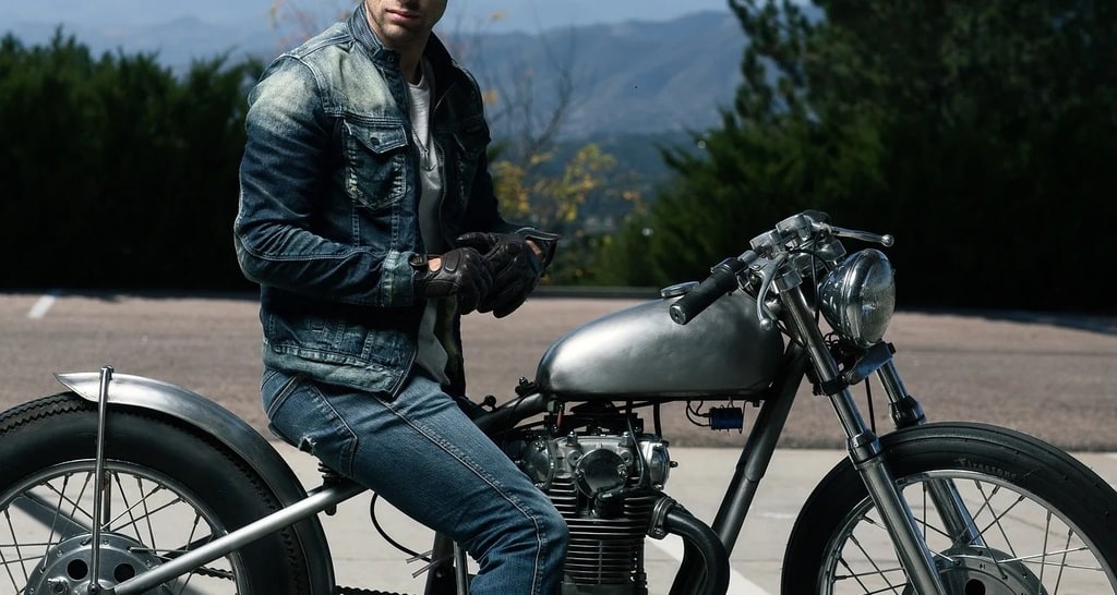 Les facteurs influençant l'adhérence de vos pneus moto